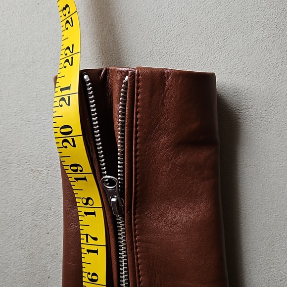 Brown leather jacket - Picture 5 of 6